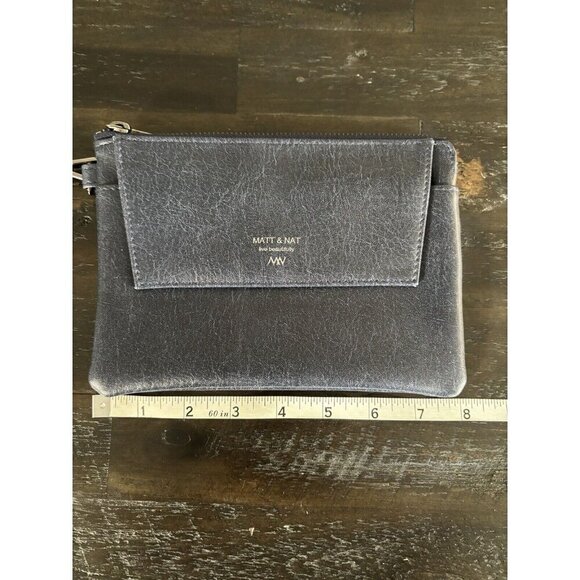 Matt & Nat Wristlet Vegan Leather Wallet Clutch Blue Removable Strap Distressed - Picture 11 of 12
